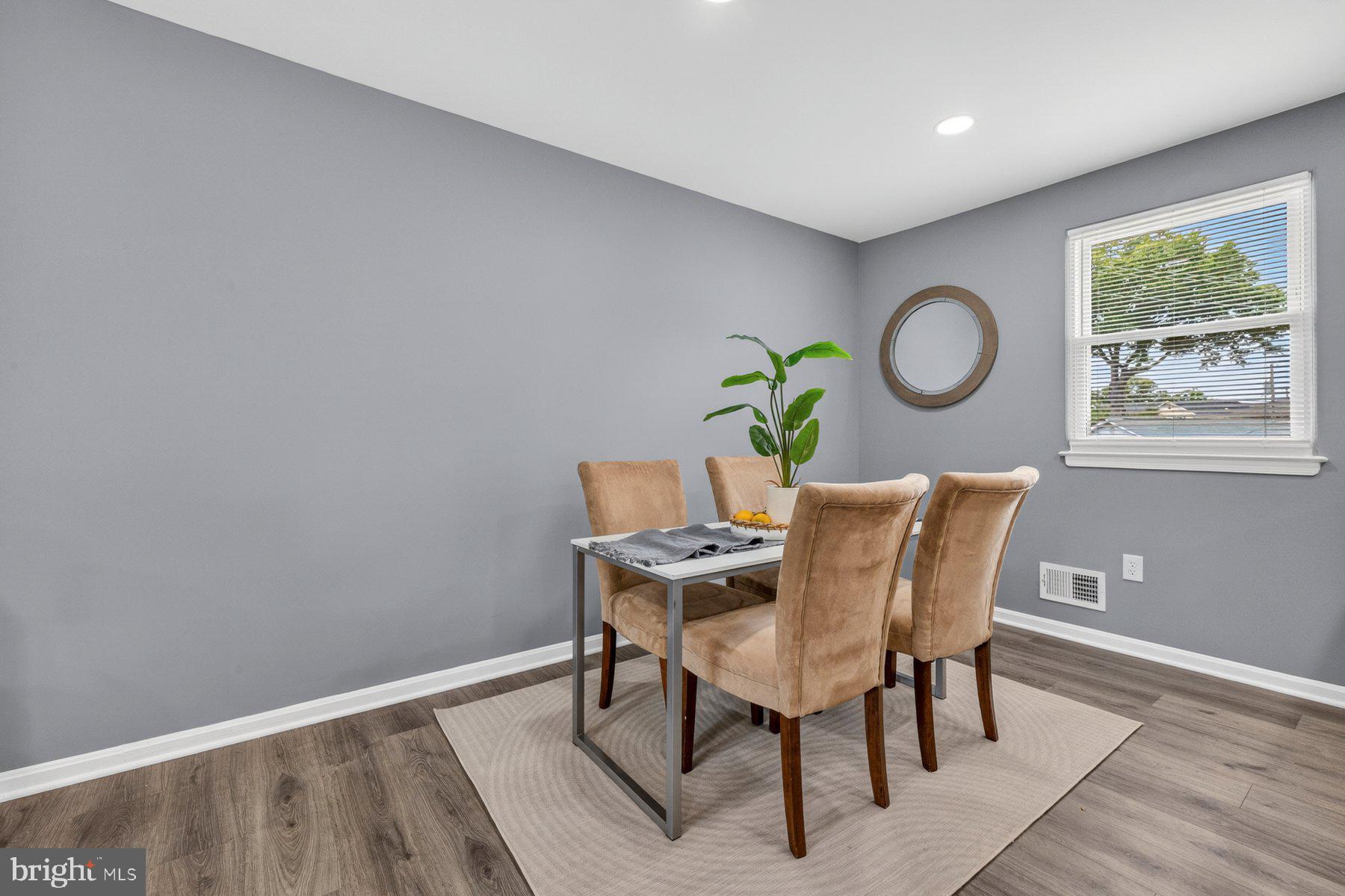 406 Silver Run Road Edgewater, MD 21037 - Photo 7 of 39