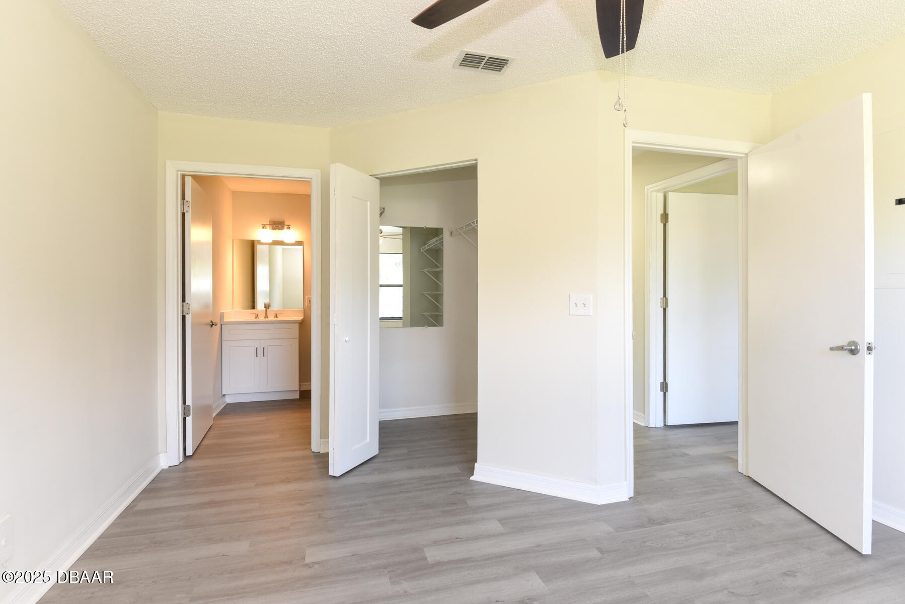 1601 Big Tree Road, Unit 1006 Daytona Beach, FL 32119 - Photo 18 of 28 DSC_9659
