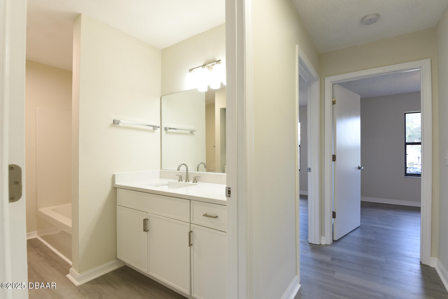 1601 Big Tree Road, Unit 1006 Daytona Beach, FL 32119 - Photo 10 of 28 DSC_9641