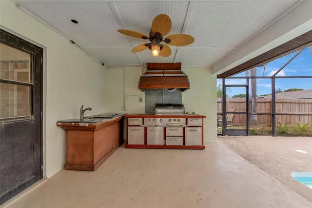 $525,000 | 4656 Alexander Pope Lane, Sarasota, FL 34241