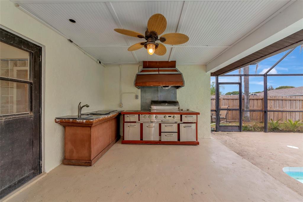 4656 Alexander Pope Lane Sarasota, FL 34241 - Photo 41 of 42 a room with furniture