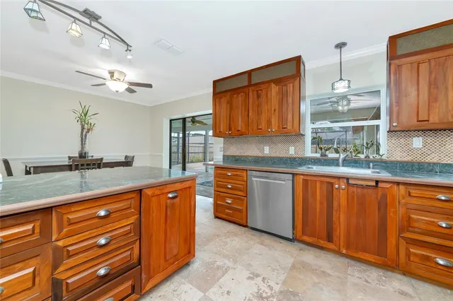 $525,000 | 4656 Alexander Pope Lane, Sarasota, FL 34241