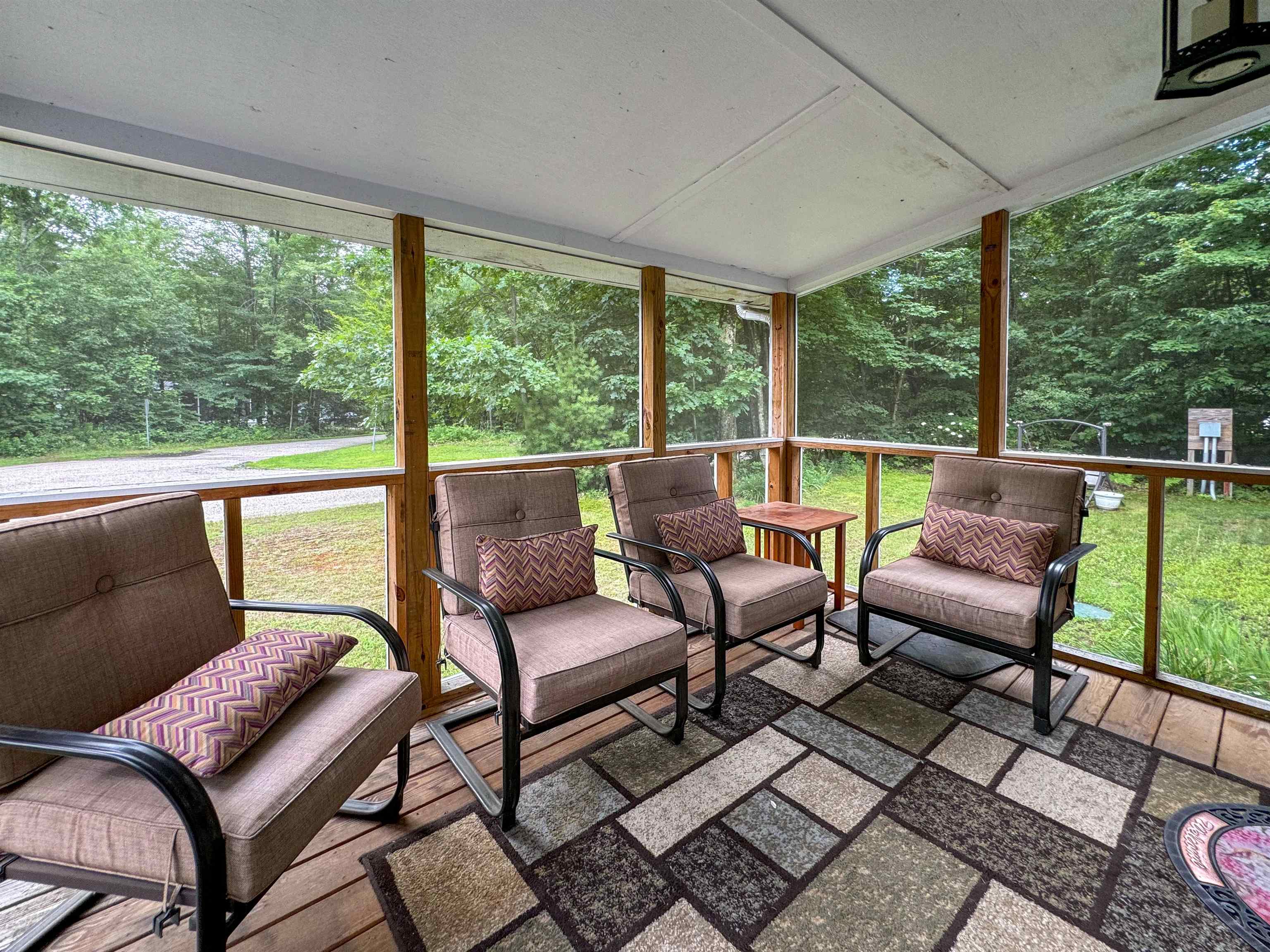 112 Shannon Road Colchester, VT 05446 - Photo 11 of 17 Gallery Image 11