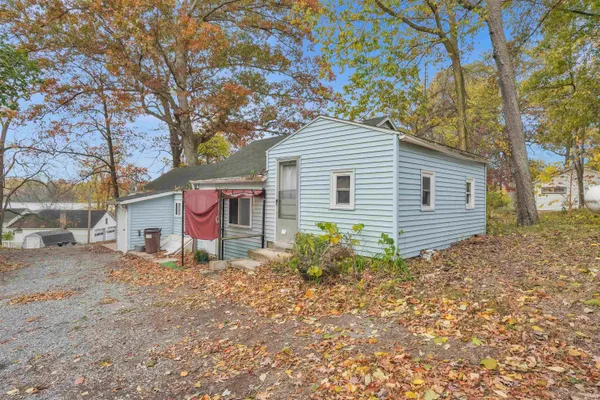 $74,995 | 3240 West Shoreline Drive, Columbia City, IN 46725