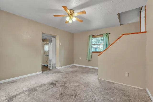 $84,995 | 3240 West Shoreline Drive, Columbia City, IN 46725