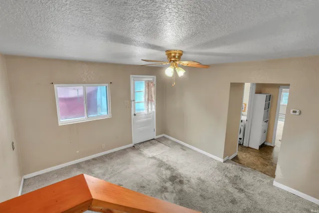 $84,995 | 3240 West Shoreline Drive, Columbia City, IN 46725