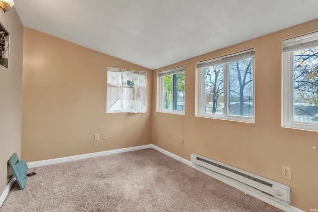 $84,995 | 3240 West Shoreline Drive, Columbia City, IN 46725