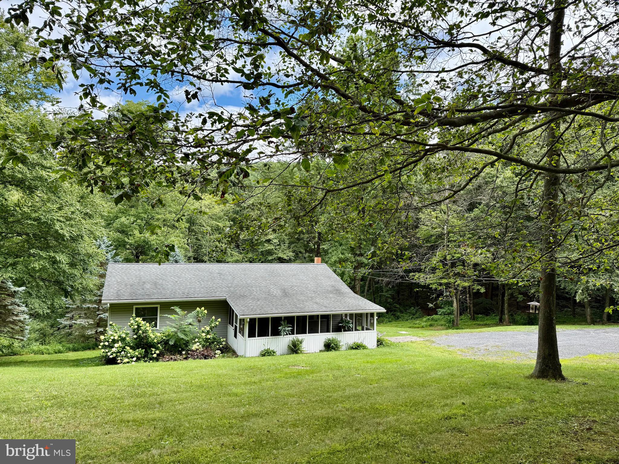 16236 Cold Spring Road Orrstown, PA 17244 - Photo 2 of 7 Gallery Image 2
