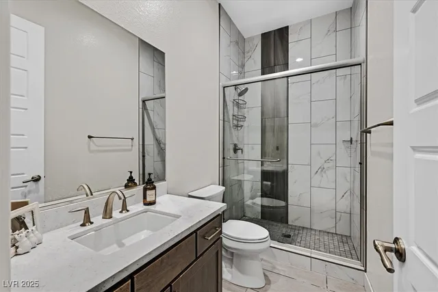 $899,999 | 2583 Hazelburn Drive, Henderson, NV 89044