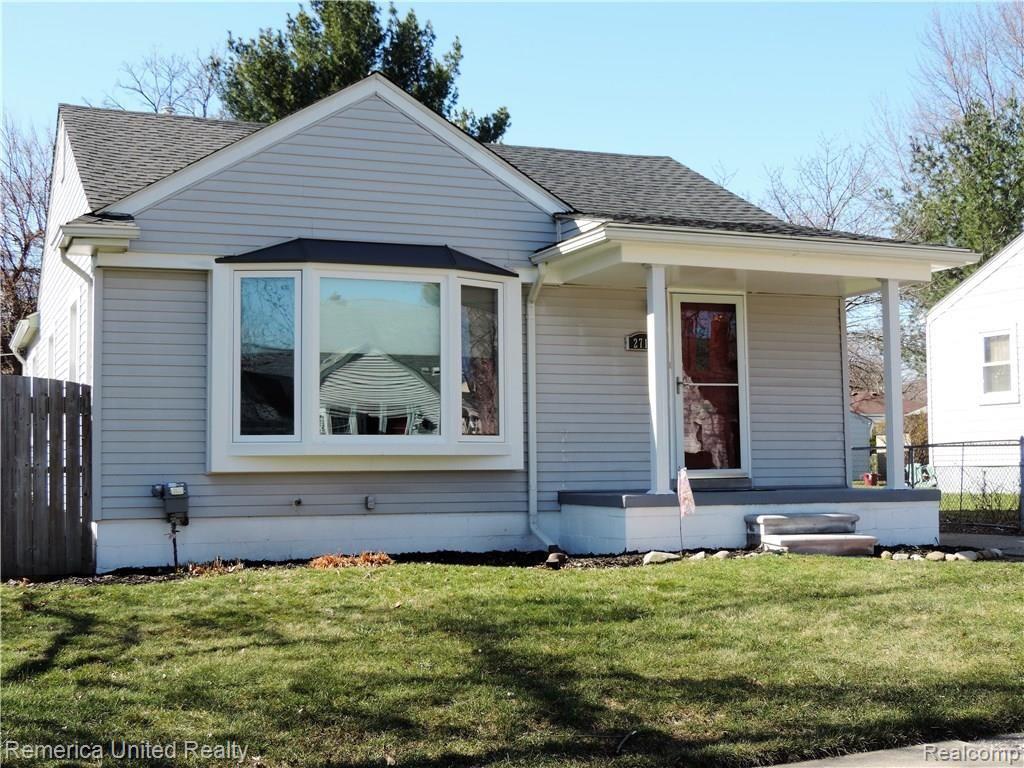 2717 Cumberland Road Berkley, MI 48072 - Photo 2 of 35