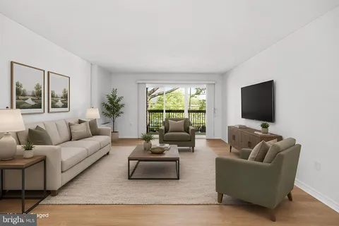 $257,000 | 10320 Westlake Drive, Unit E302, Bethesda, MD 20817