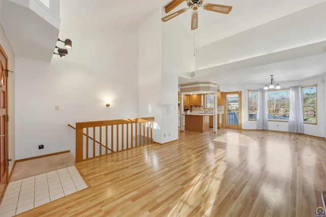 $259,900 | 3540 Southwest Willow Brook Drive, Topeka, KS 66614