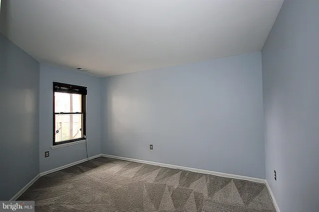 $1,800 | 3801 Ski Lodge Drive, Unit 205, Burtonsville, MD 20866