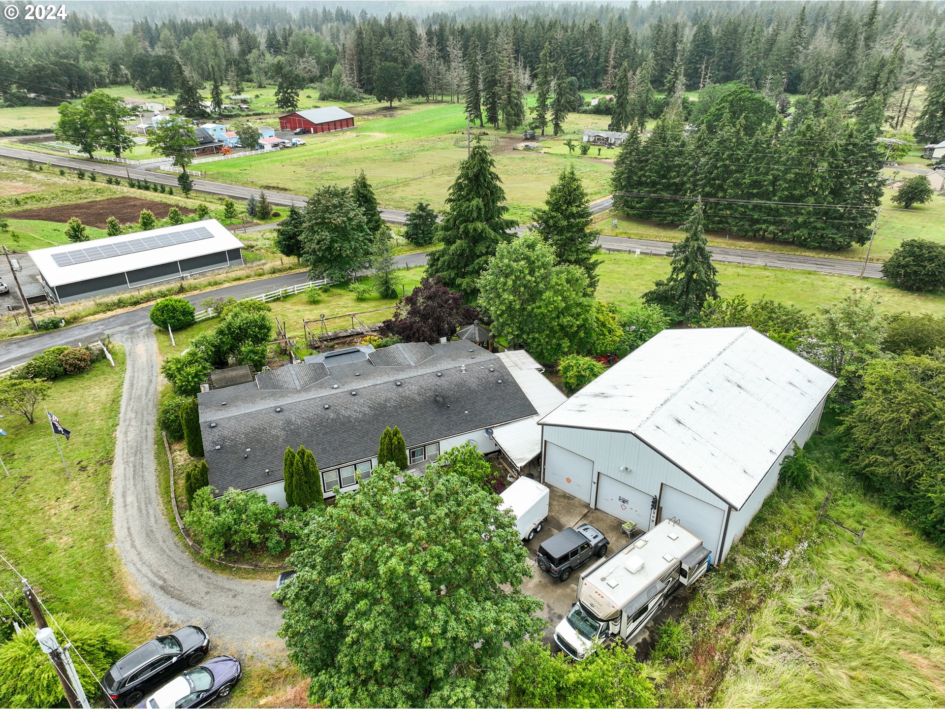 30190 South Oswalt Road Colton, OR 97017 - Photo 1 of 33 an aerial view of a house with a yard basket ball court and outdoor seating