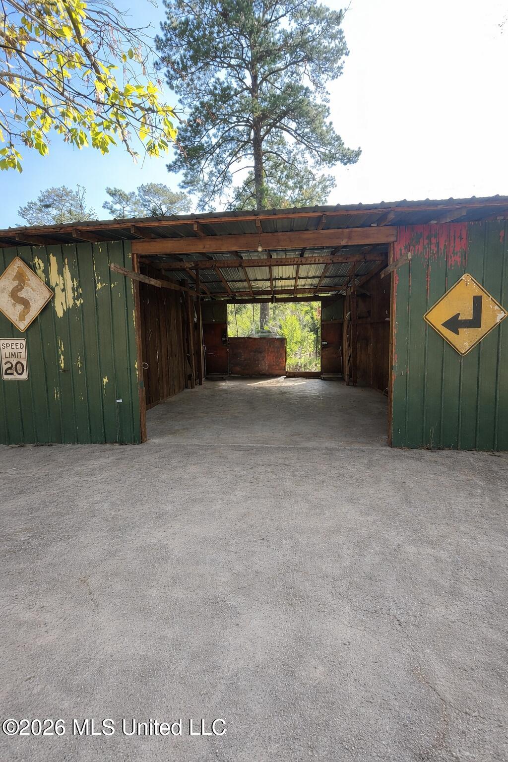 1146 Johnston Chapel Road Summit, MS 39666 - Photo 16 of 26 5e37ba7b-9a82-41ca-ac19-72eaf9cf07e4