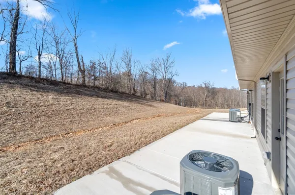 $1,050 | 1124 Ziva Lane, Unit B, Clarksville, TN 37040