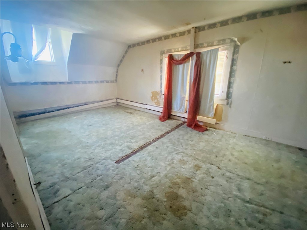 10095 Johnnycake Ridge Road Painesville, OH 44077 - Photo 19 of 34 Bedroom up