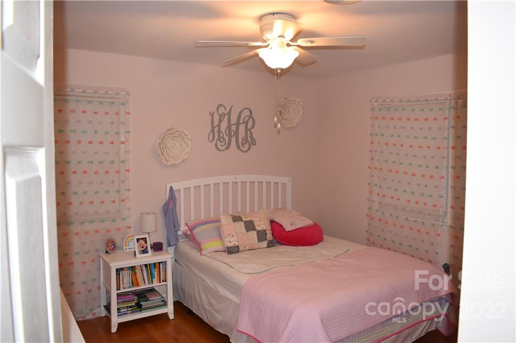 536 Old Neal Road Marion, NC 28752 - Photo 22 of 48 Gallery Image 22