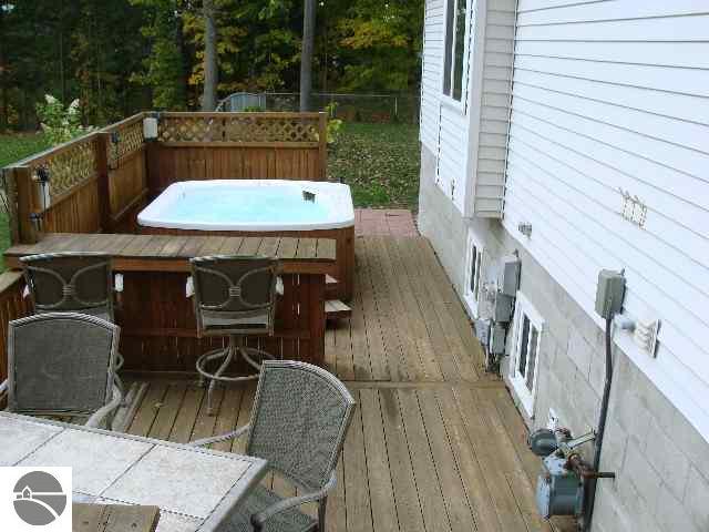 1413 Valley Road Traverse City, MI 49685 - Photo 10 of 10 1709701-9.JPG