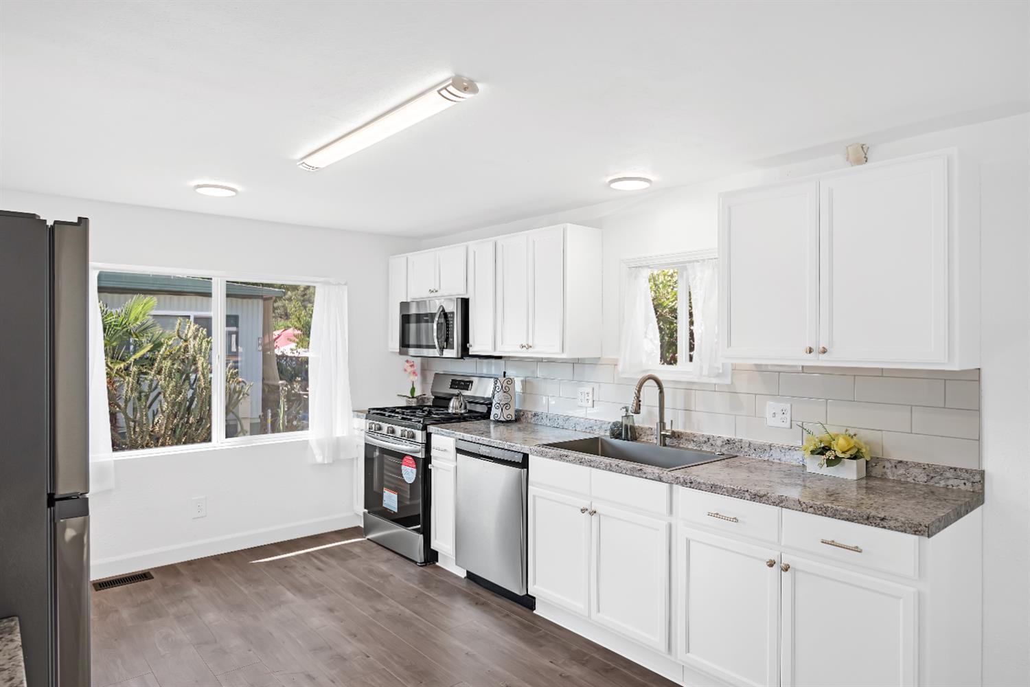 8880 Auburn Folsom Road Granite Bay, CA 95746 - Photo 7 of 18