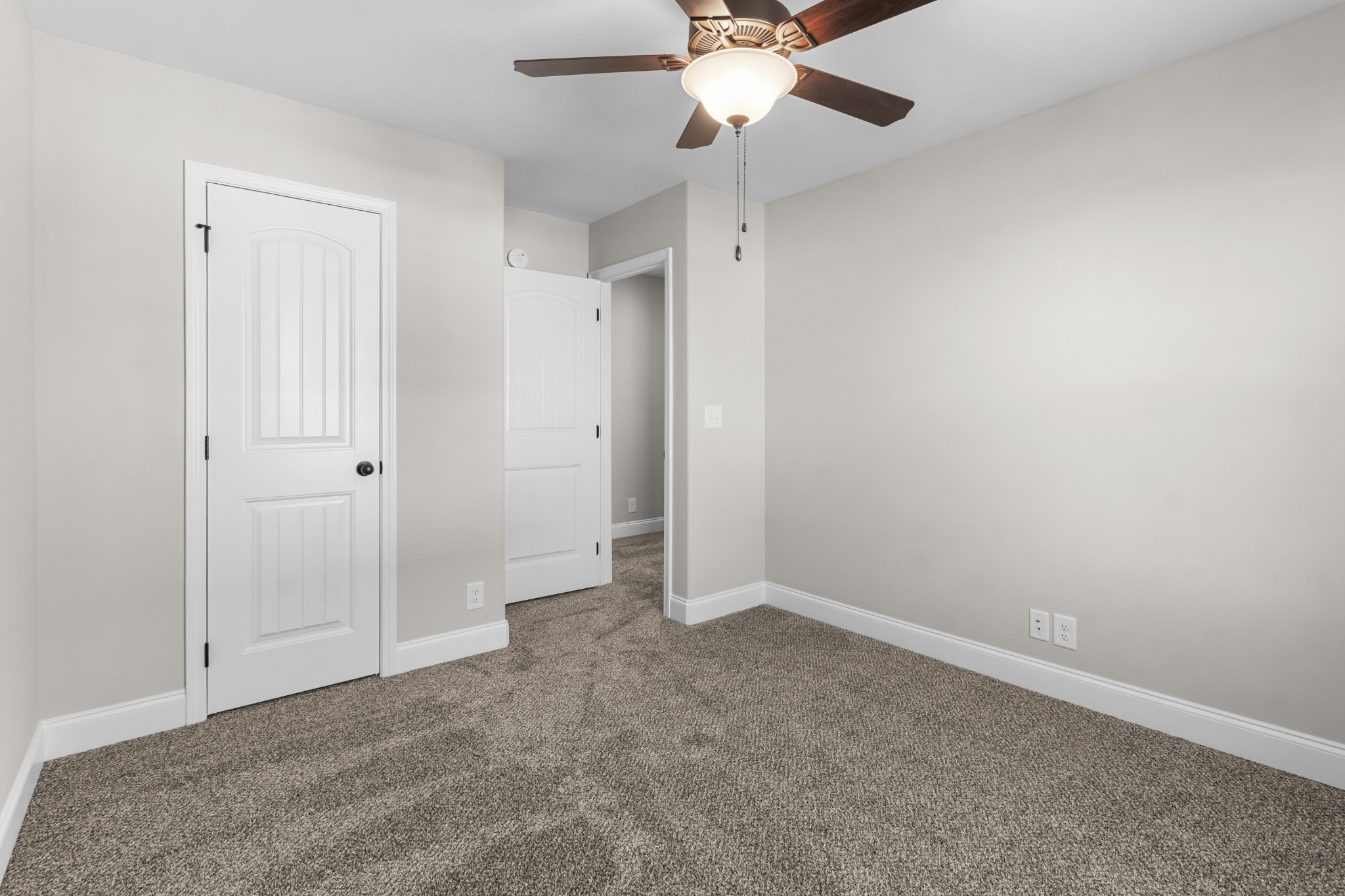 206 Fallow Drive Clarksville, TN 37040 - Photo 22 of 28 an empty room with fan