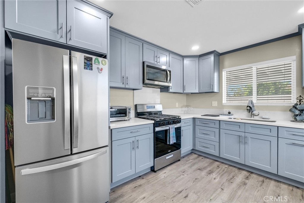 4175 Rudisill Street Montclair, CA 91763 - Photo 3 of 32