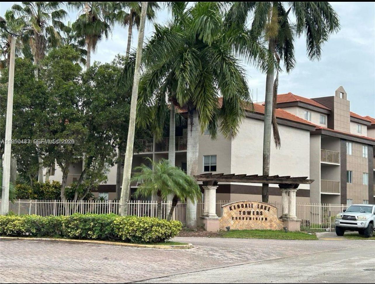 15241 Southwest 80th Street, Unit 110 Miami, FL 33193 - Photo 17 of 18