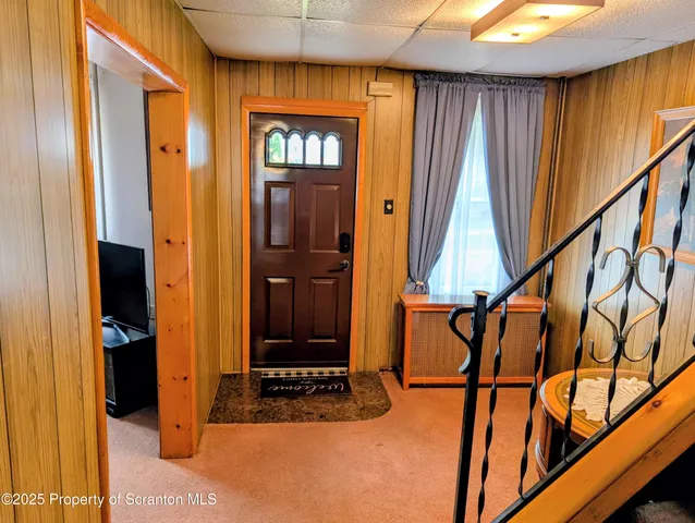 a view of an entryway