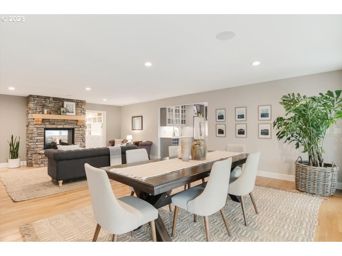 3470 Southwest Ridgewood Avenue Portland, OR 97225 - Photo 11 of 32 Living Room/Dining Room