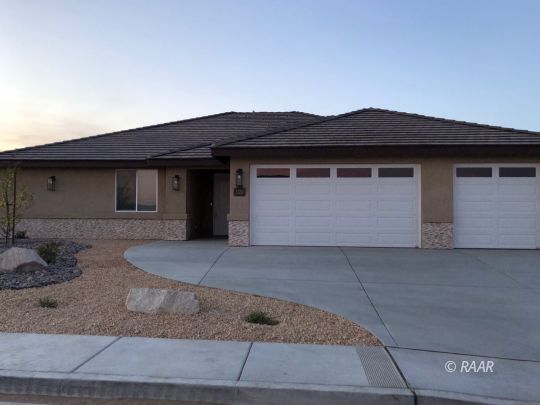 1124 Terra Bella Place Ridgecrest, CA 93555 - Photo 1 of 12 Gallery Image 1