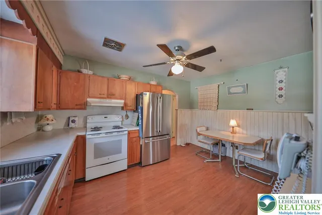 $380,000 | 10365 Old 22, Kutztown, PA 19530