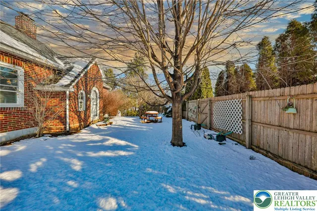 $380,000 | 10365 Old 22, Kutztown, PA 19530