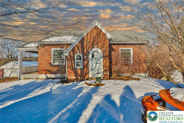 $380,000 | 10365 Old 22, Kutztown, PA 19530