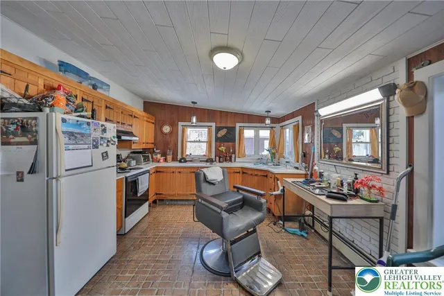 $380,000 | 10365 Old 22, Kutztown, PA 19530