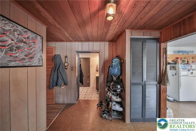 $380,000 | 10365 Old 22, Kutztown, PA 19530