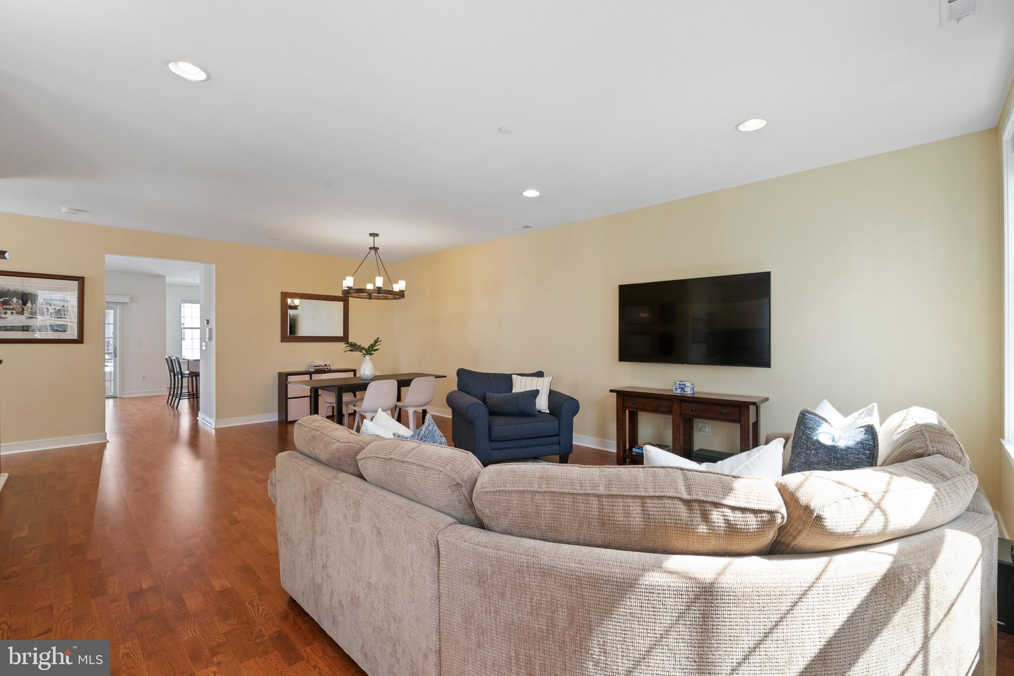 104 Brinley Court Philadelphia, PA 19146 - Photo 16 of 43