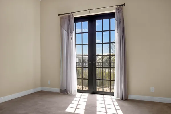 $798,500 | 504 Del Sol Circle, Tequesta, FL 33469