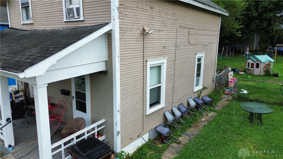 910 Pine Street Springfield, OH 45505 - Photo 33 of 35