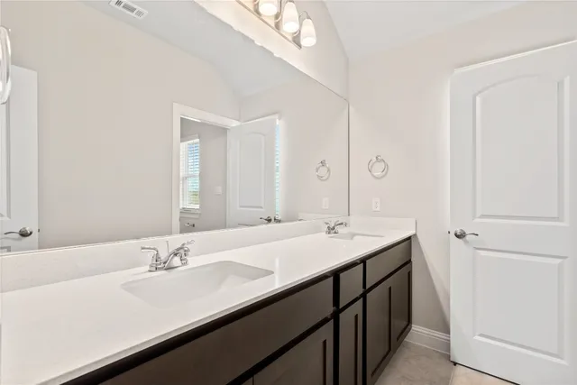 $2,500 | 221 Bent Crk Lane, Georgetown, TX 78628