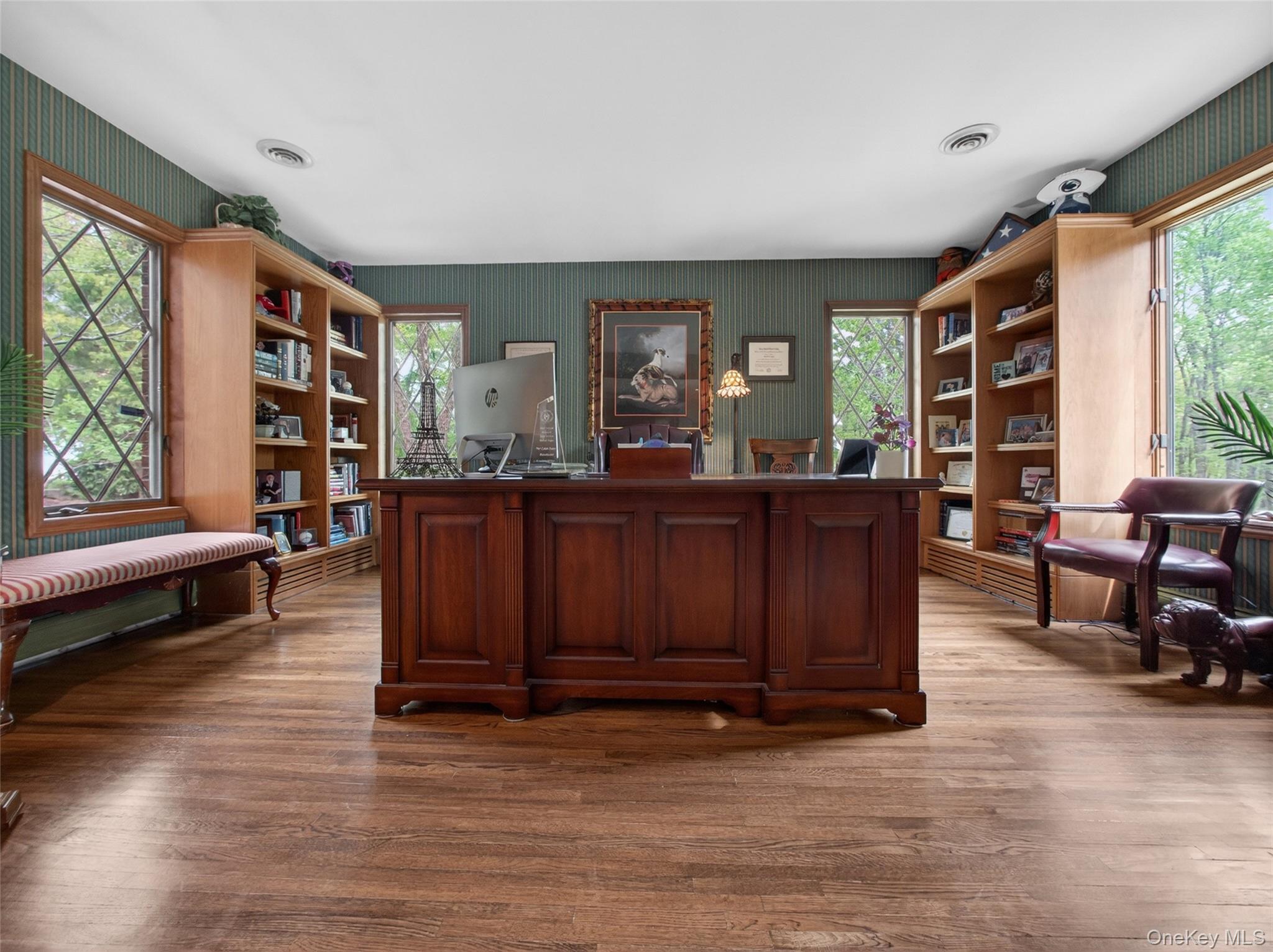 4 Abbey Road West Nyack, NY 10994 - Photo 11 of 48