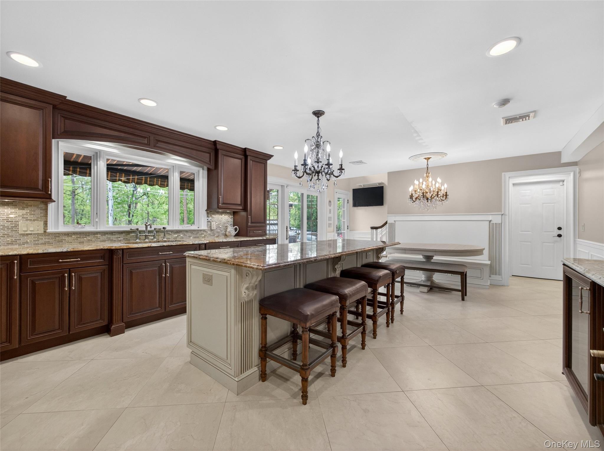 4 Abbey Road West Nyack, NY 10994 - Photo 14 of 48