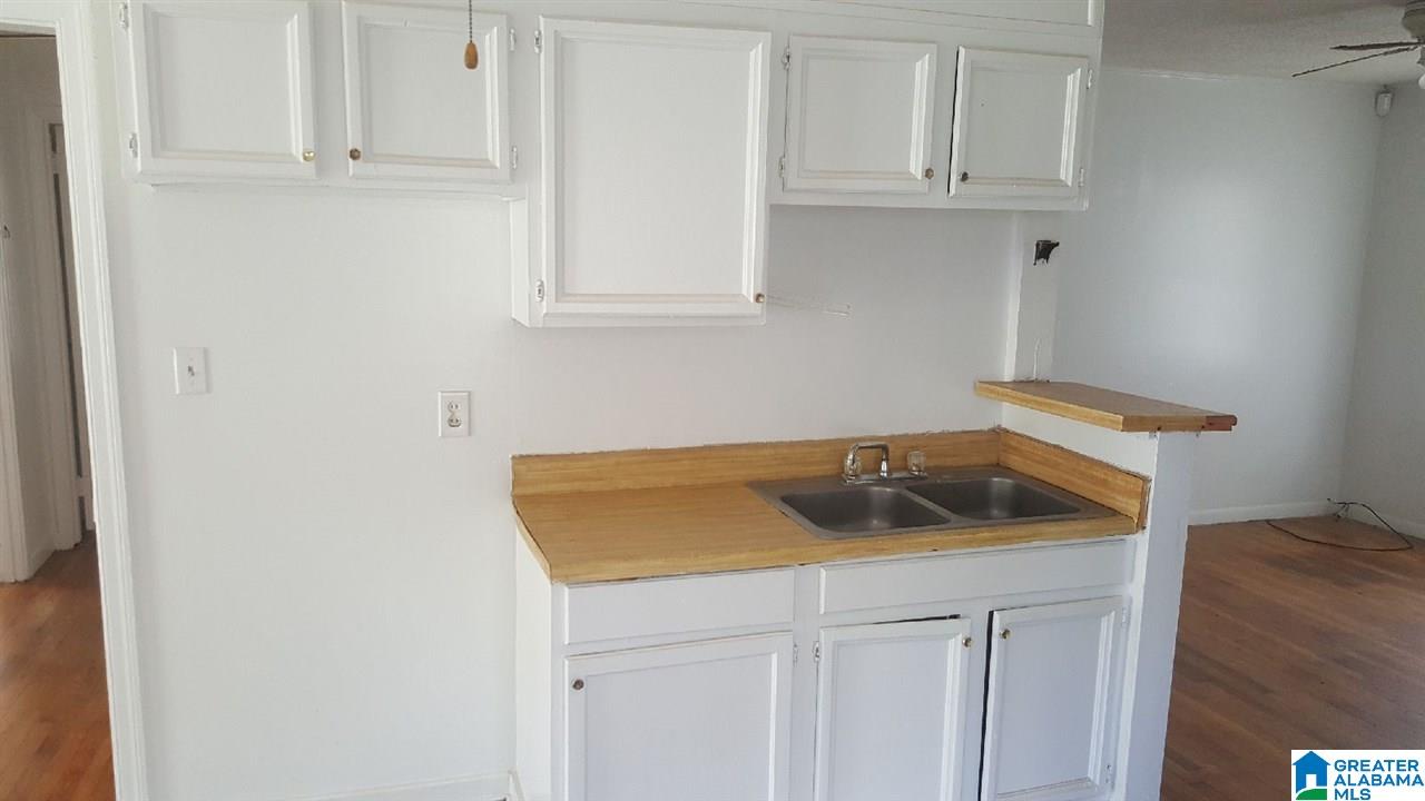 1340 Pineview Road Birmingham, AL 35228 - Photo 4 of 8
