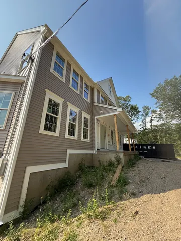 $839,900 | 39 Jerome Avenue, Burlington, CT 06013