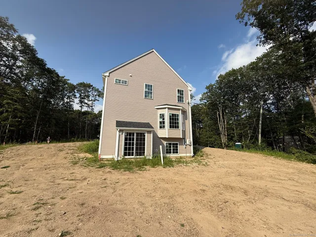 $839,900 | 39 Jerome Avenue, Burlington, CT 06013