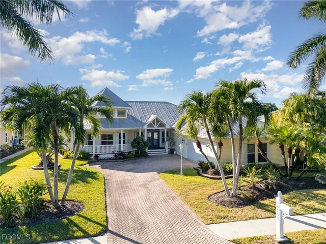 $874,000 | 15753 Caloosa Creek Circle, Fort Myers, FL 33908