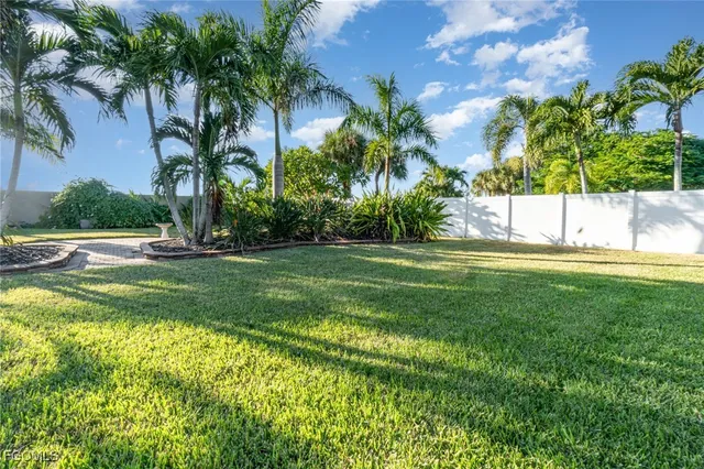 $874,000 | 15753 Caloosa Creek Circle, Fort Myers, FL 33908