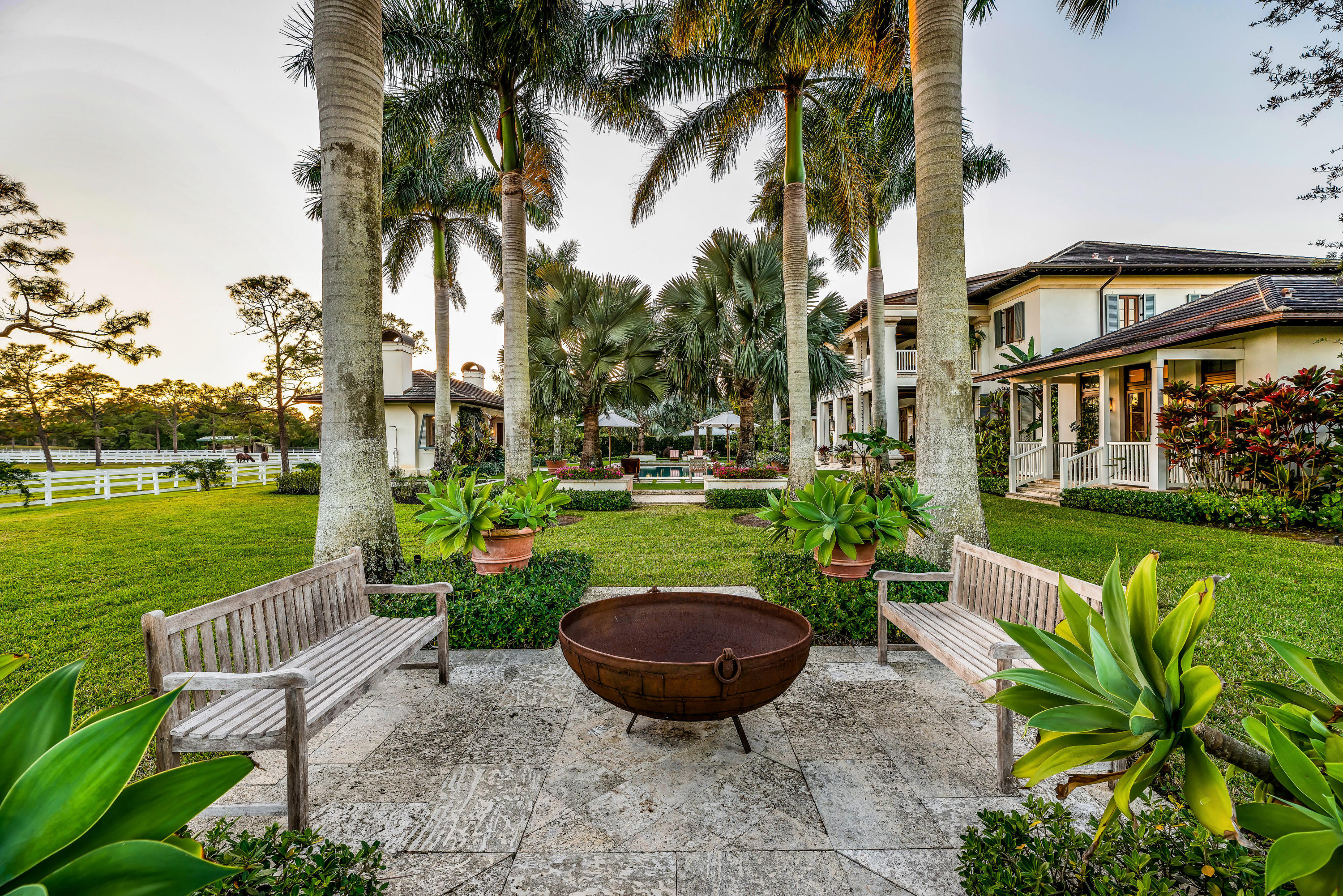 1101 Southeast Ranch Road Northeast Jupiter, FL 33478 - Photo 37 of 51 1101 SE Ranch Rd NE Jupiter FL-print-124