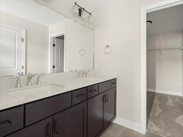 $667,590 | 427 Old Farm Road, South Burlington, VT 05403