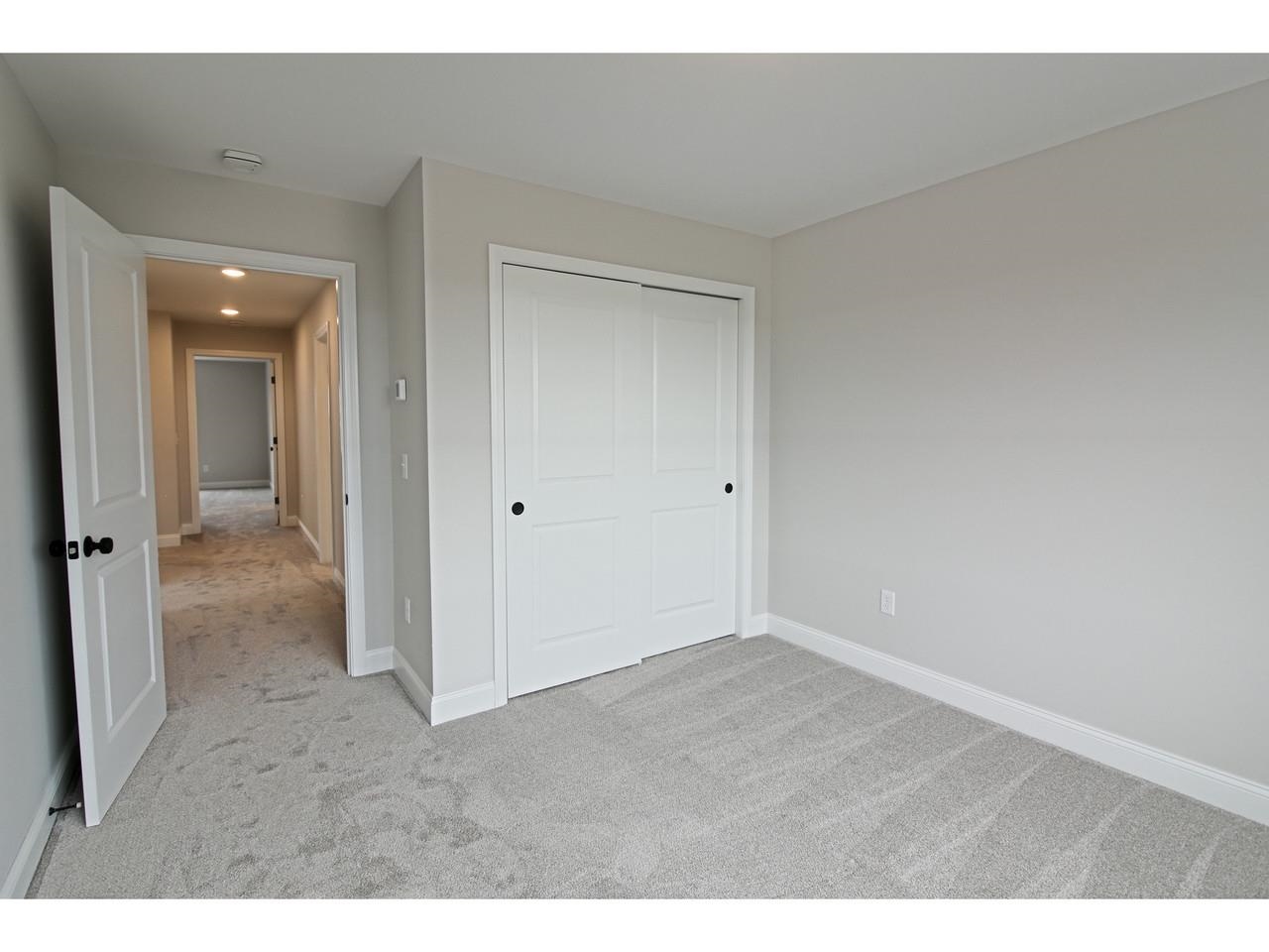 427 Old Farm Road South Burlington, VT 05403 - Photo 23 of 51