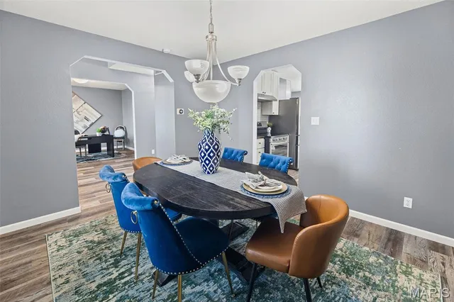 $395,000 | 323 Moultrie Lane, O'Fallon, IL 62269